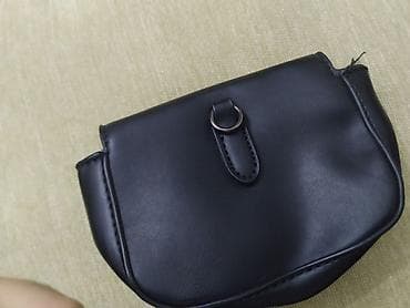 Çantalar: Qara mini çanta – dəri görünümlü materialdan - Rəng: klassik qara - Ön — 3