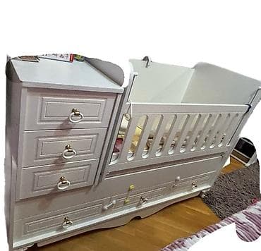 Ağ rəngli beşik‑komod dəsti - Beşik hissəsi: taxta konstruksiya