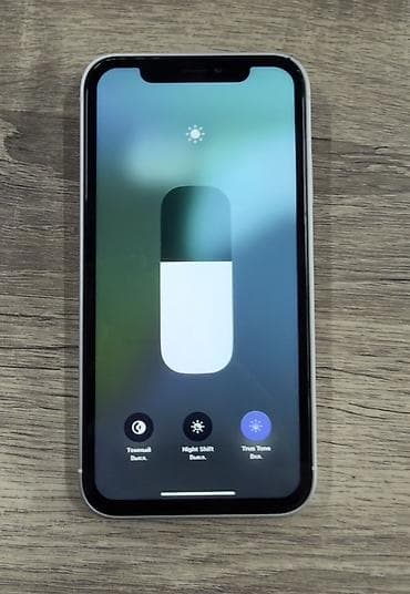 dubay telefon qiymetleri: Iphone xr 17 pro yiğilma 128 Gb.tam islek — 3