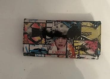 Сумки: Qadın Rəngarəng, jurnal-kollaj printli qadın pulqabısı satılır. - Üst — 1