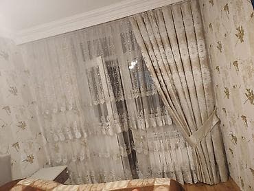 paltar sergisi: Hündürlüyü 255 eni 3 metr
2 eded tül var qol satılmır — 2