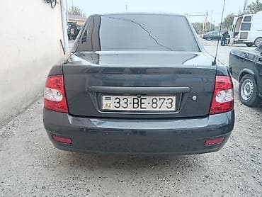 kia satisi: LADA Priora sedan - Kuzov: 4 qapılı sedan, tünd boz rəng - Mühərrik — 9