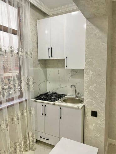 9 mkr yeni tikililer: Bakı, Əhmədli, 2 otaqlı, Köhnə tikili, m. Həzi Aslanov, 41 kv. m — 5