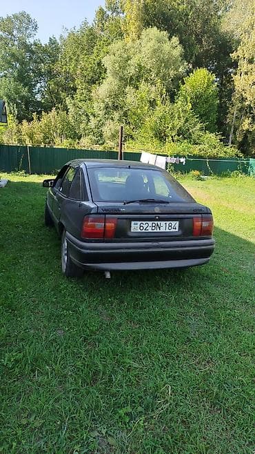 domkrat satilir: Opel Vectra: 1.6 l | 1992 il 666000 km Hetçbek — 5