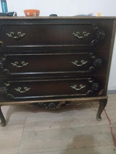 divan dəsdi: Mebel dəsti – klassik üslub - Üçlü divan: qəhvəyi rəng, yumşaq — 3