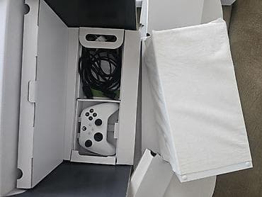 Xbox Series X – 1 TB SSD (All-Digital) çox az işlədilib 1ilə yaxındı at lalafo.az Xbox Series X – 1 TB SSD (All-Digital) çox az işlədilib 1ilə yaxındı