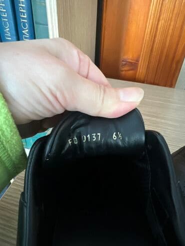 krassovkalar: LOUIS VUITTON krossovkasi teze kimi yarsinnan az giymete ölcusu 41 — 4