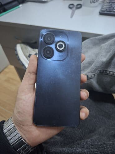 şabran telfon: İnfinix Smart 8, 65GB yaddaş, Aİ kamera. Təcili satılır, qiyməti — 1