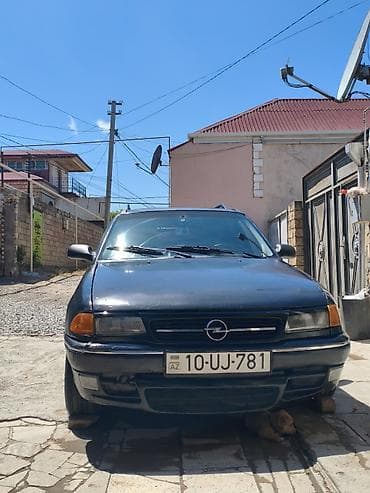 opel vektra b: Opel Astra: 1.6 l | 1996 il Universal — 1