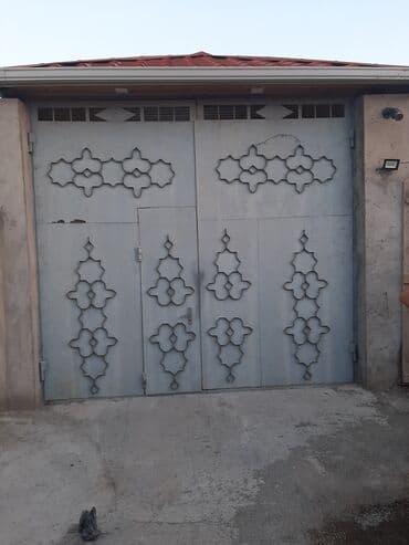 projektor kamera: Metal Həyət darvazası, Yana açılan — 1