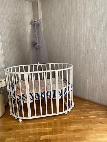 Oğlan və qız üçün, Yumru, Beşik, Dəst ilə, Matras ilə, Yellənmə mexanizmsiz — 1