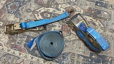 Məhsul: Möhkəm ratchet bağlama kəməri komplekti (mavi) Xüsusiyyətlər