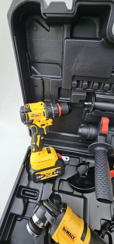 duvar saati: Laqunda Direl Perforator 3lü dəst 2 batareyalı Diqqət Çatdırılma — 3