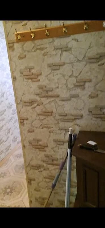2otaqlı mənzil – daxili planlama və xüsusiyyətlər: - Girişdə asılqanlı — 2