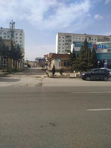 sibrizde satilan evler: Təcili!!! Razilaşma yolu ilə 17m/r, İsmət Qayıbov küçəsi, 35 kv, Yol — 2