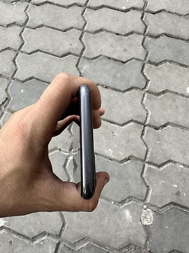 irşad iphone 12: IPhone 11, 64 GB, Qara, Simsiz şarj — 6