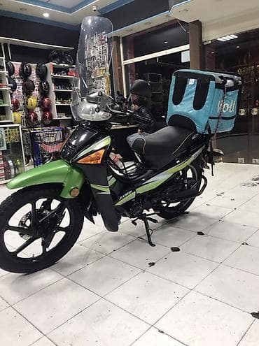 Moped – şəhər içi və kuryer çatdırılmaları üçün tam təchizatlı