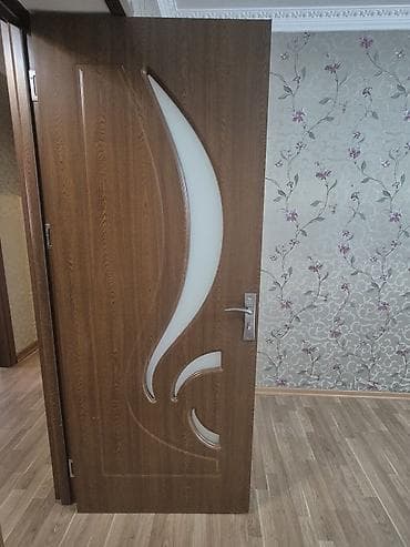 ag sekil: Qonaq otağı üçün İşlənmiş Otaq qapısı Zamok ilə, Zəmanətsiz, Ünvandan götürmə — 1