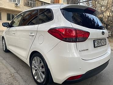 sirena motors: Kia Carens: 1.7 l | 2016 il Krossover — 4