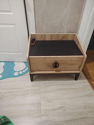 yataxt dəsdi: Yataq otağı mebel dəsti – təbii palıd teksturalı, qara detallar ilə — 4