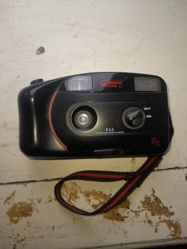 ikinci el paltar yuyan mawin: Antikvrar fotoaparat — 1