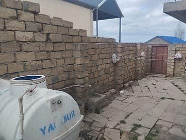 riyad kiraye evler: Geniş və işıqlı mənzil satılır/kirayə verilir. Xüsusiyyətlər: - Böyük — 10