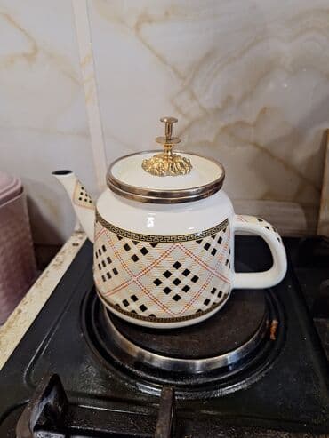 Süfrə ləvazimatları: İşlənmiş, rəng - Ağ, Dəm caydanı, Farfor, 1 l, Azərbaycan — 3