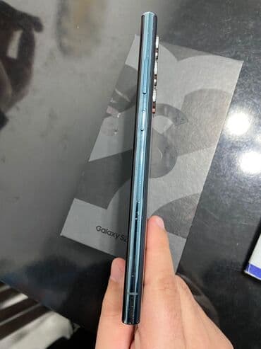 Фото и видеокамеры: Samsung Galaxy S22 Ultra, 512 ГБ, цвет - Зеленый — 3