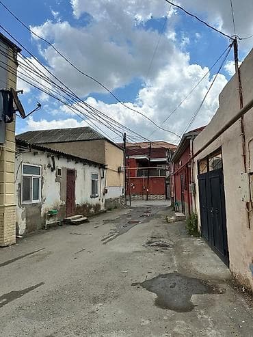 emircanda ev satisi: Həyətyanı fərdi yaşayış evi- Xırdalan şəhərində27 məhəllə, su — 2