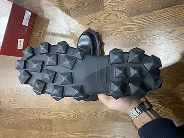 900 manat Valentino kiwi ayaqqabisi hec geyinilmiyib hediyye verilib — 5