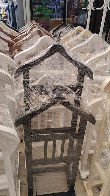 Вешалки: Kostyumpalto, köynak asmaq üçün asilqan, Öfisda, idarada, evda — 8