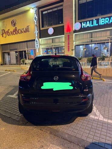 nissan kiks: Nissan Juke: 1.6 l | 2012 il Krossover — 3