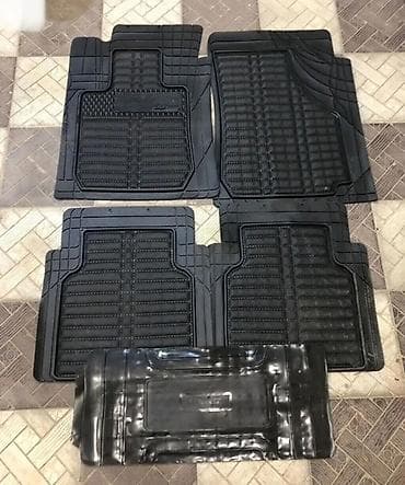 Avtomobil üçün ayaqaltı, Rezin, Universal