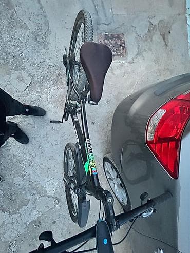 Toga Alov dağ velosipedi Xüsusiyyətlər: - Çərçivə: yüngül alaşımlı — 5