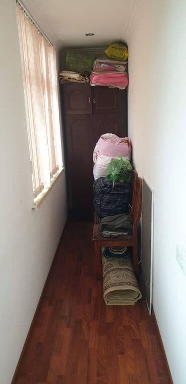 turbo az ford transit 16 1: Bakı, 8-ci mikrorayon, 4 otaqlı, Köhnə tikili, 80 kv. m — 20