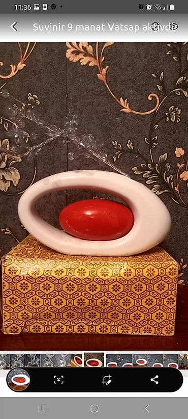 Şəkillər, tablolar: Suvinir hədiyyəlik .
10 azn.
Vatsap aktivdir.
Metroya çatdırılır — 5