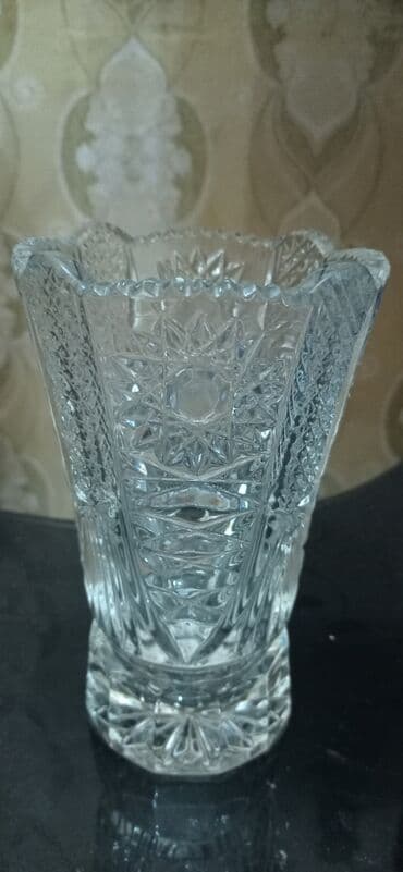 ev ucun guzguler: Qədimi xrustal quldan hündürluk 
 17 sm qiymət sondu — 1