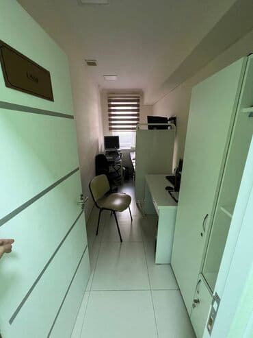 qobuda həyət evləri: Neftcilər metrosunun yaxınlığında 205 kv sahəsi olan hazir klinika — 2