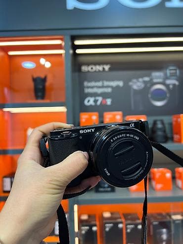 go pro camera: Sony ZV E10 16-50 dəst şəkilində — 2