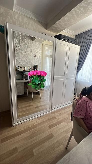şaxta baba torbası: "Kontakt Home"-dan 1200 AZN-ə alırıq 265 AZN-ə satırıq. Real — 1