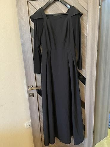 Nemaxx brendinin zərif qara donu - Model: Uzun, A-kəsim ətəkli -