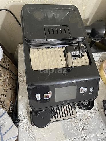 Kofe aparati DeLonghi 2 ay işlenib yenidi Avtomatik butun nov kofeleri — 2