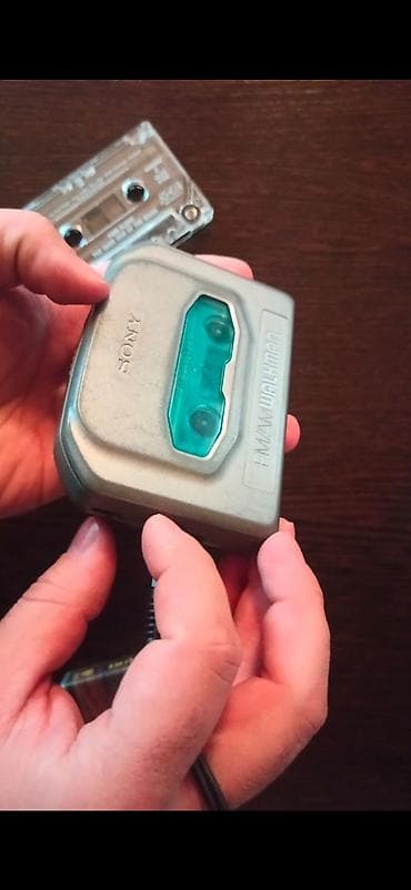 Микрофоны: Кассетный Магнитофон Sony — 4