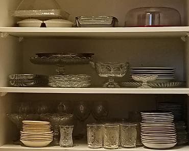 bagima qablar: TƏCİLİ SATILIR. Müxtəlif sayda və çeşidlərdə stakanlar, nəlbəkilər — 1