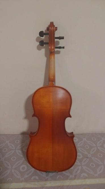 Skripka dəsti 4/3 Salam skripka 125 manata alınıb heç bir problemi