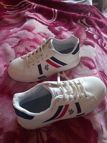 kofta yeni: Cəmi 2 gün geyinilib təp təzədi 25 manata alınıb tən yarısına verilir — 1