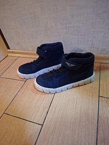 2020 krasovkalar: 34 Ölcu, problemi yoxdur. Uşaq idman ayaqqabısı – tünd mavi — 2