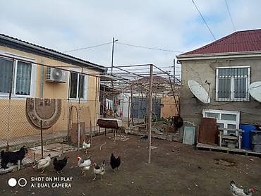 15 yaş iş: 4 otaqlı, 4 kv. m, Orta təmir — 6