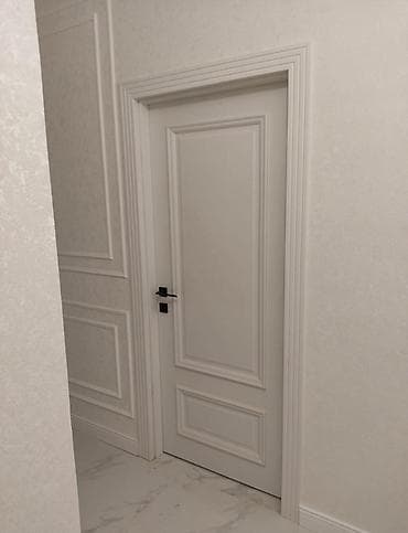 şekler: Ağ rəngdə klassik üslublu daxili otaq qapısı - Material: MDF əsaslı — 1