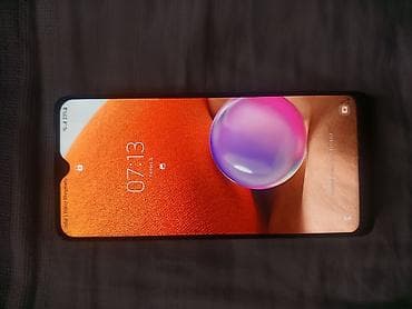 salyanda telefonlar: Samsung Galaxy A32, 128 GB, rəng - Qara, İki sim kartlı — 3